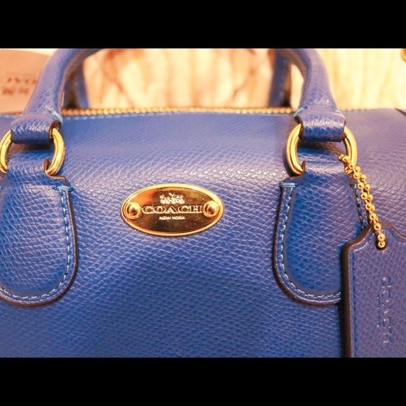 SOLD-Coach Crossbody Bag - Picture 5 of 7